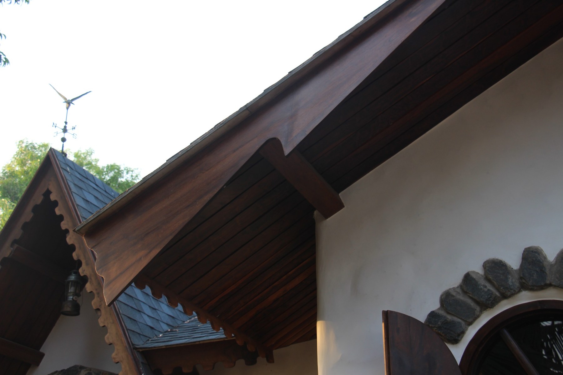 Timber roof detailing at Bluebird Homestead