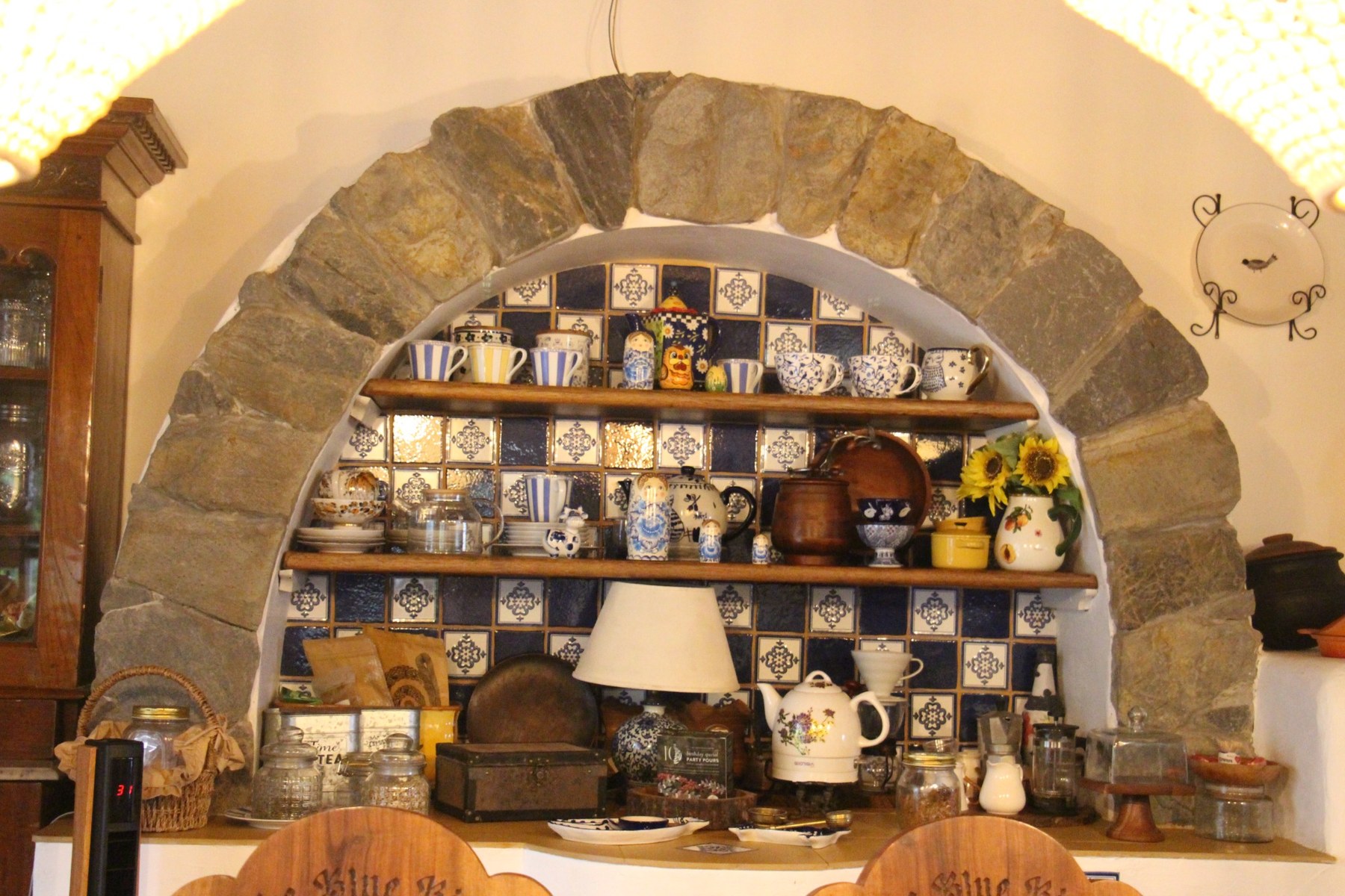 Kitchen display niche at Bluebird Homestead
